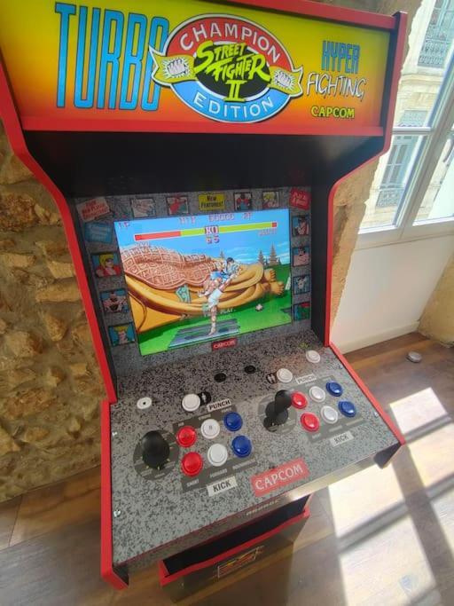شقة L'Arcadia 4 Lits Climatise Jeu D'Arcade Centre Historique نيم المظهر الخارجي الصورة